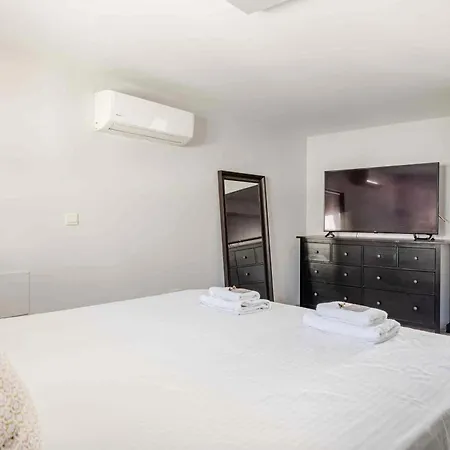 Luxury Designer Loft In The Heart Of * Limassol